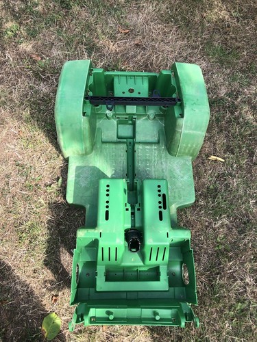Kids ride john deere - john,
