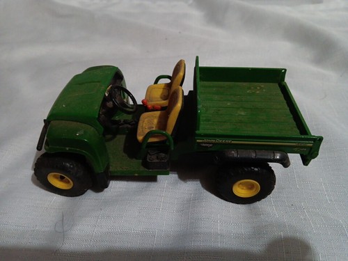 Ertl john deere gator die - gator,